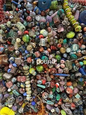 1 lb Bead lot - no plastic!